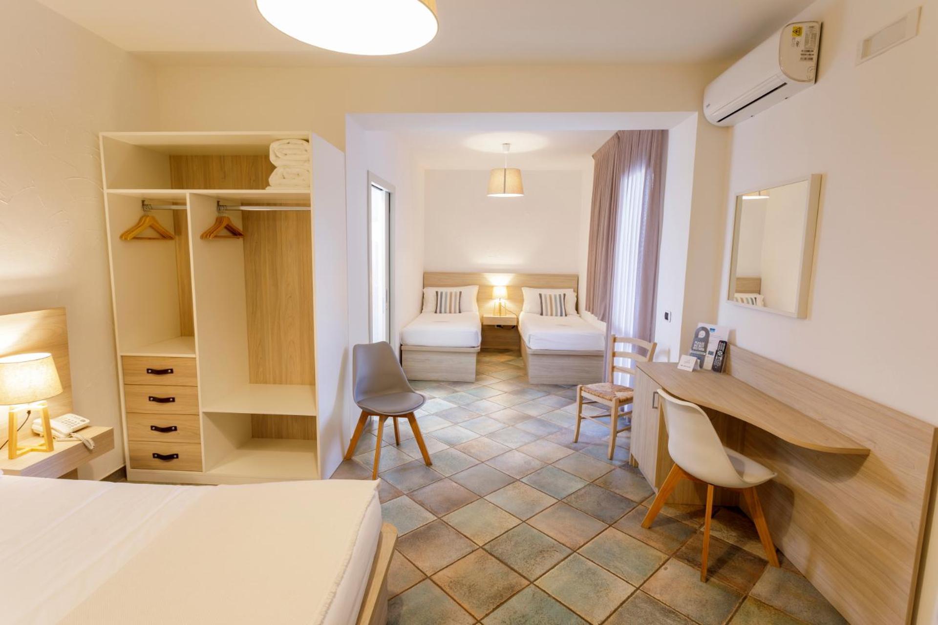 Hotel Corallo Santa Maria al Bagno Luaran gambar