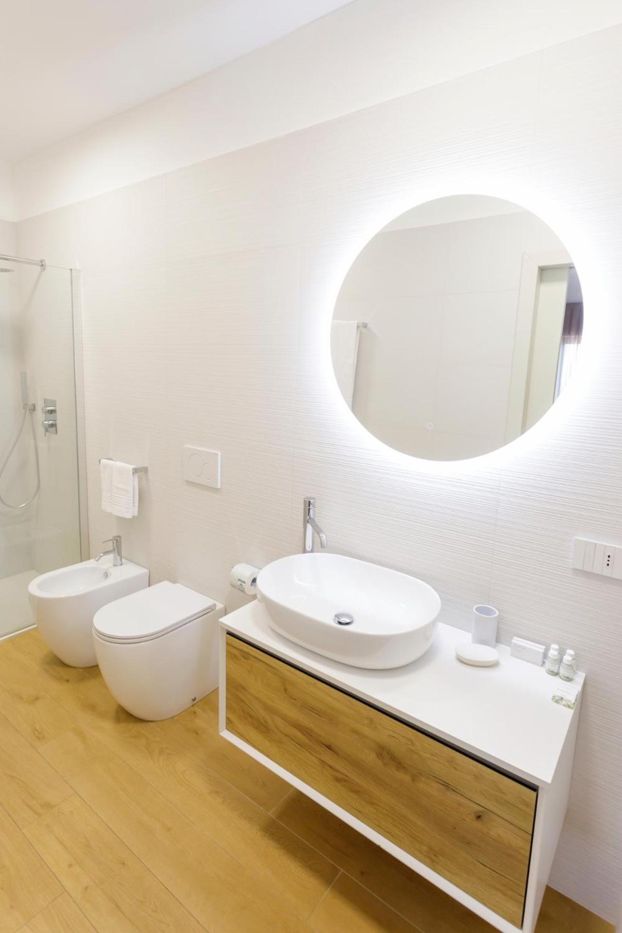 Hotel Corallo Santa Maria al Bagno Bilik gambar